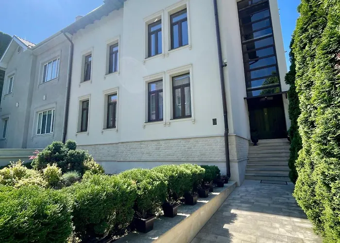 Enjoy - Skyview Apartment